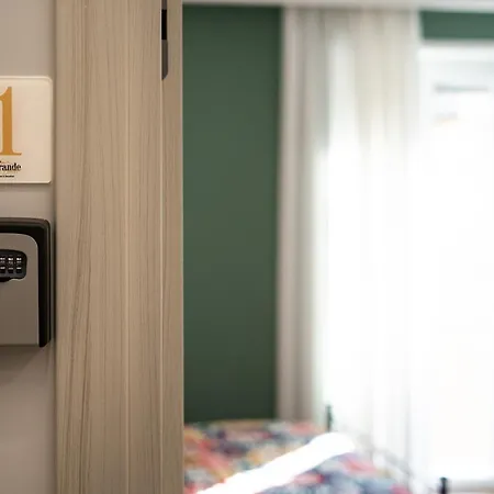 La Grande Bellezza Neapel