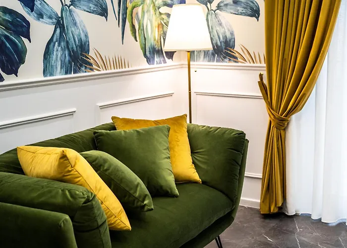 La Grande Bellezza Неаполь